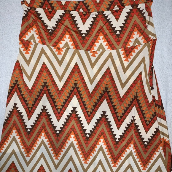 Pretty Young Thing tribal print stretchy long maxi skirt L - Picture 4 of 6